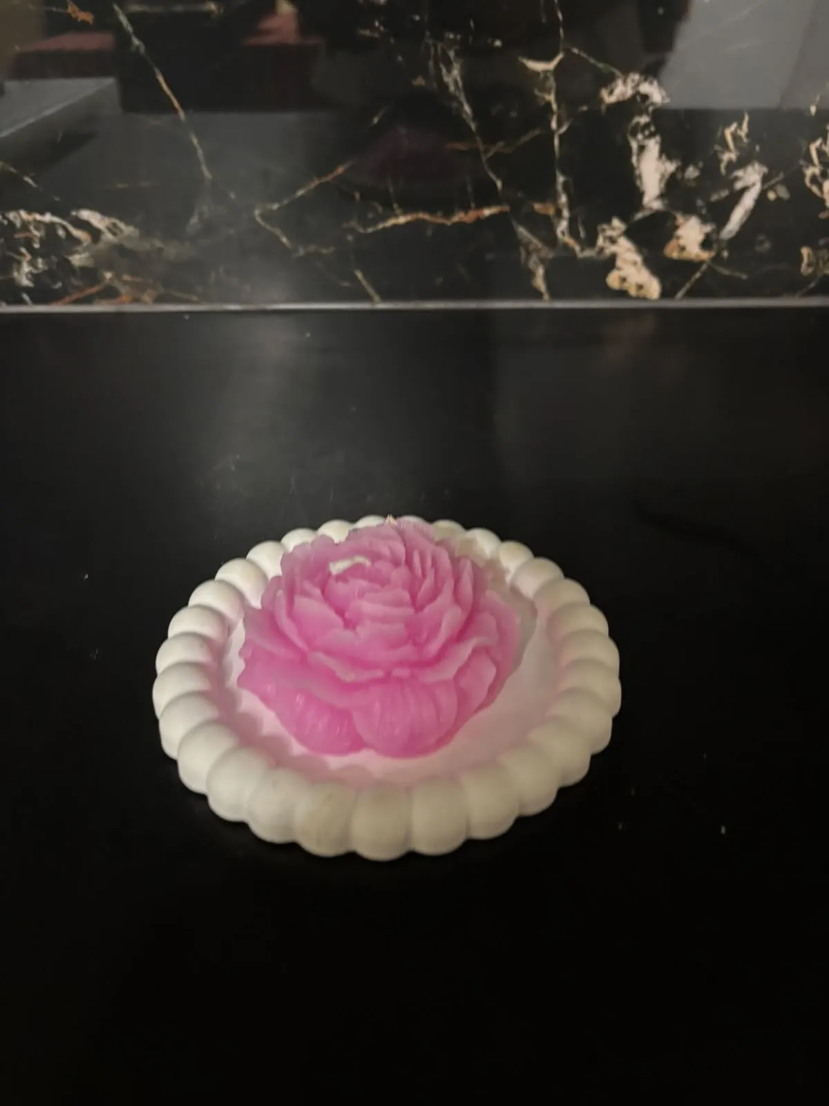 Peça artesanal, única e feita com carinho.